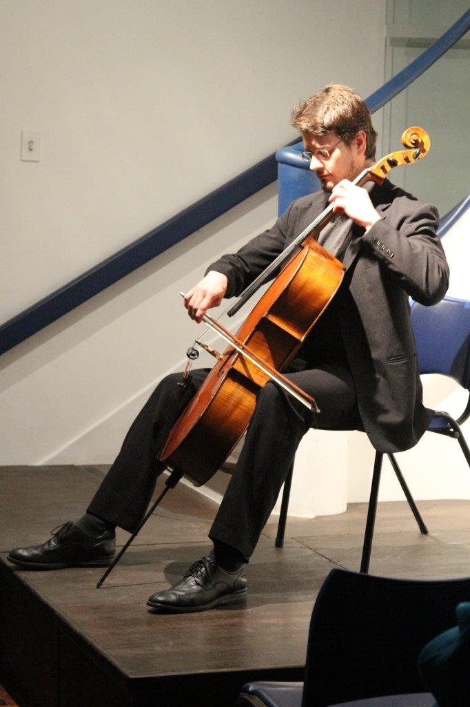 Pedro Huff lança Música para violoncello | Fotos:Igor Sperotto