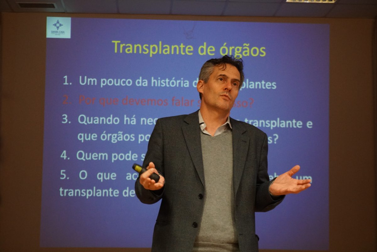 Cultura Doadora no Colégio Anchieta, de Porto Alegre – médico parceiro do projeto, Dr. Spencer Camargo | Foto: Igor Sperotto