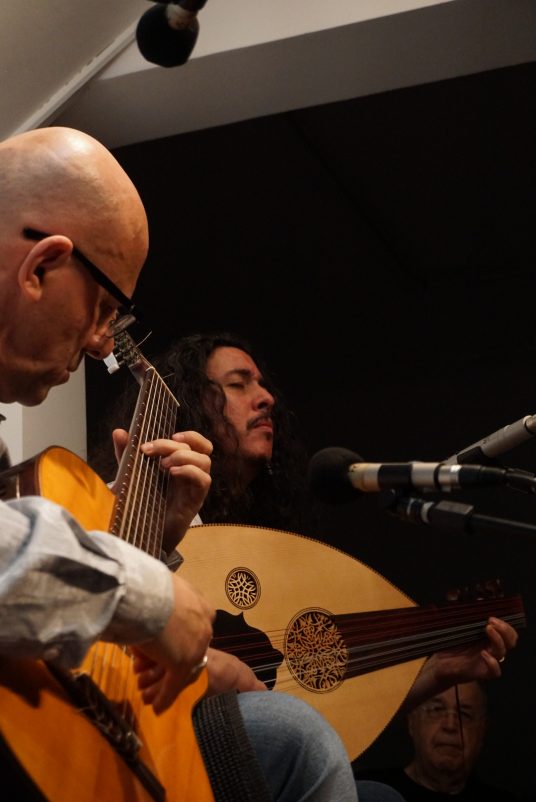 Uma noite balaio de cordas com Felipe Azevedo e Angelo Primon | Foto: Igor Sperotto